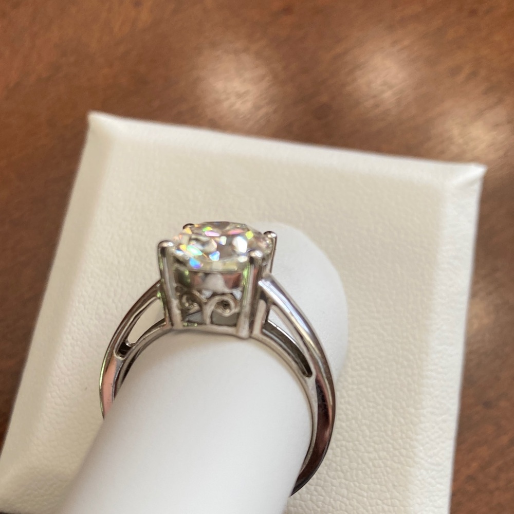 Sterling Silver 3ct Moissanite Stone and Wedding Band Bridal Set - Picture 4 of 4